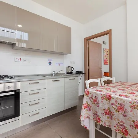 Perfect Seaview Penthouse Apartamento St. Paul's Bay