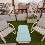 Perfect Seaview Penthouse 圣保罗湾城