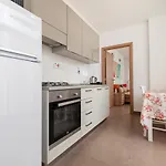 Perfect Seaview Penthouse 公寓