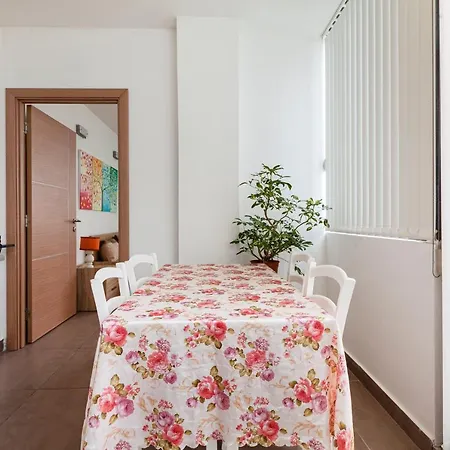 Perfect Seaview Penthouse Apartment St. Paul's Bay