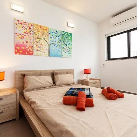 Perfect Seaview Penthouse *