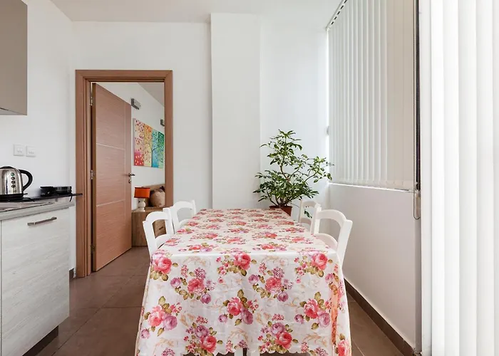 Perfect Seaview Penthouse Daire St. Paul's Bay