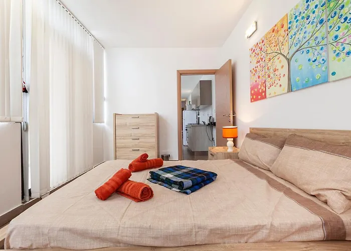 Perfect Seaview Penthouse *